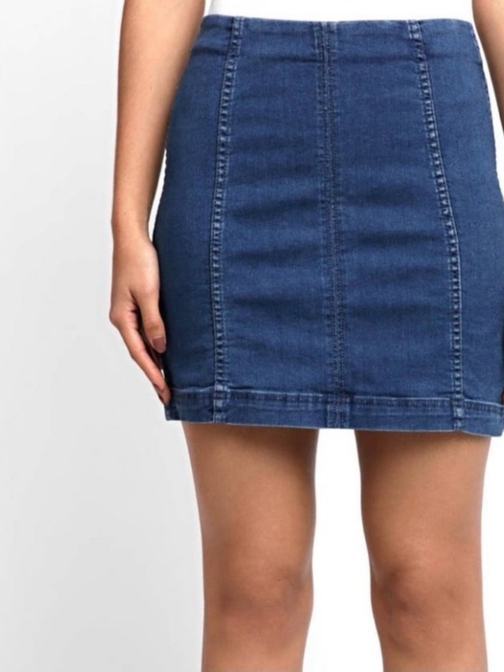 Free People Medium Wash Indigo | Soft Stretch Denim Mini Skirt | Panels | Size 6